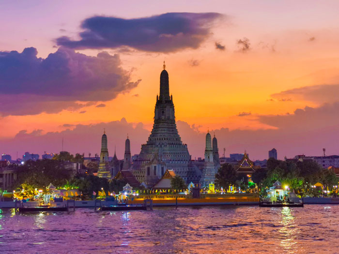 Que ver en Bangkok: Atardecer en el Wat Arun