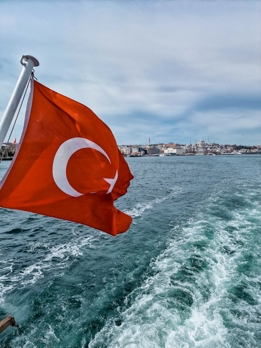 Barco por el Bosforo Mejores Miradores de Estambul